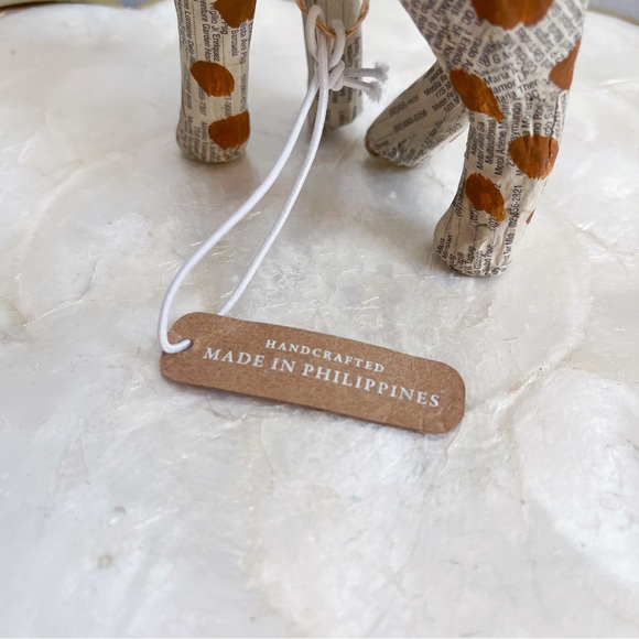 Handcrafted Paper Mache Giraffe Ornament Safari Theme Nursery Decor NEW - Picture 11 of 11